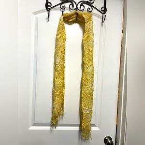 Yellow and white dotted scarf